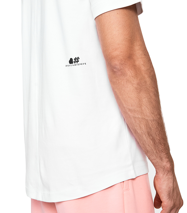 Curved Comfort T-shirt - Pristine image number 5